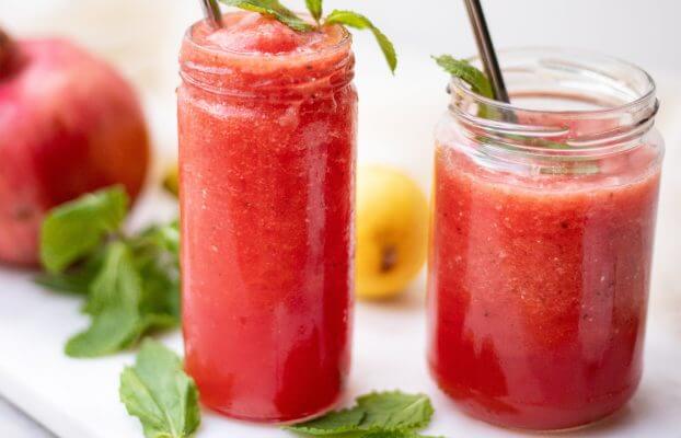 SMOOTHIE AND JUICE RECIPES